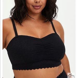 TORRID       4-WAY STRETCH LONGLINE BANDEAU - LACE BLACK